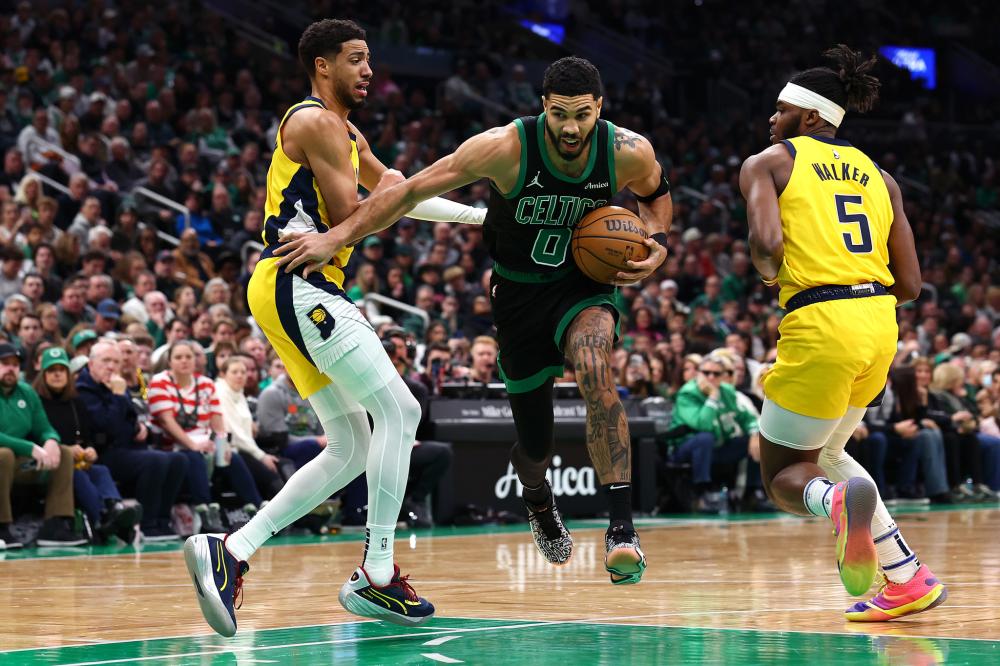 相比之下 相比之下